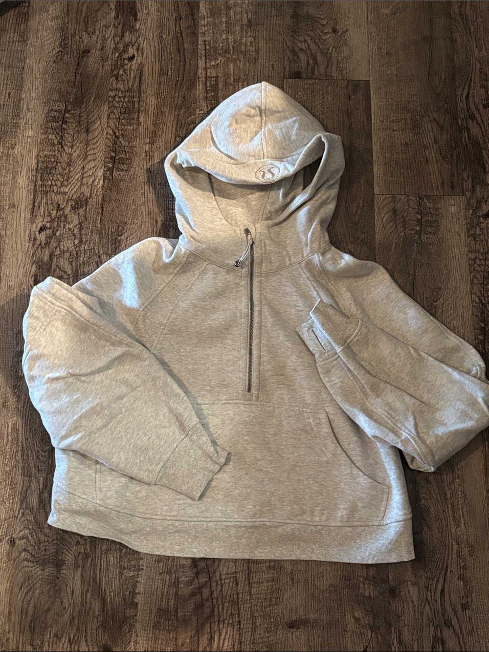 Lululemon Scuba Cropped Half-Zip Hooded Sweatshirt - Light Grey - Size M/L
